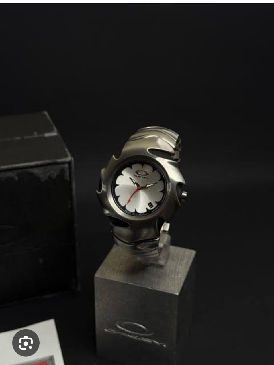 Petal Titanium
