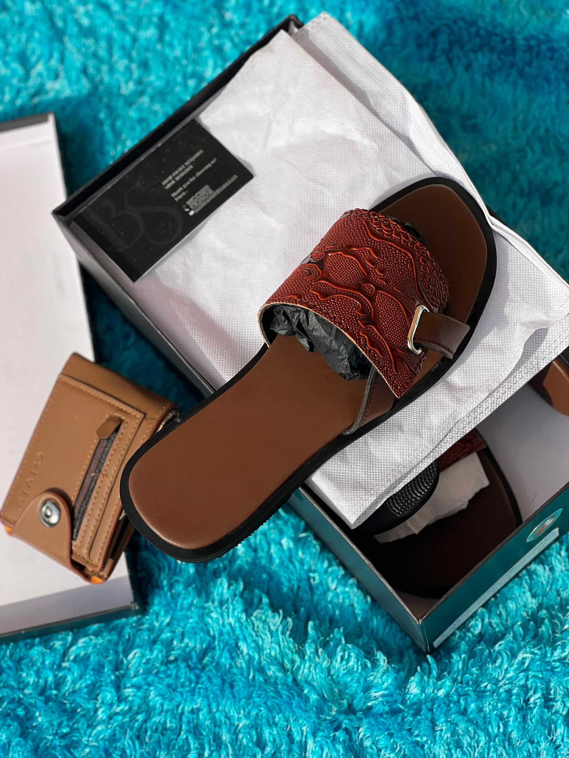 Croc Buckle Slide